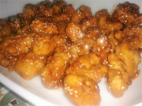 Varázslatos kínai mézes, szezámmagos csirke
